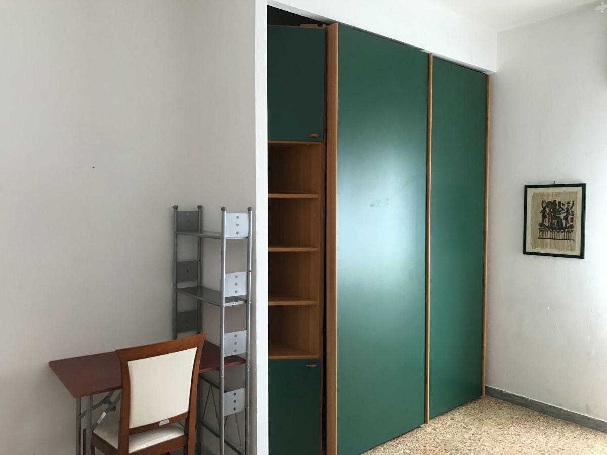 B&B Cagliari Ariosto Кальяри Экстерьер фото