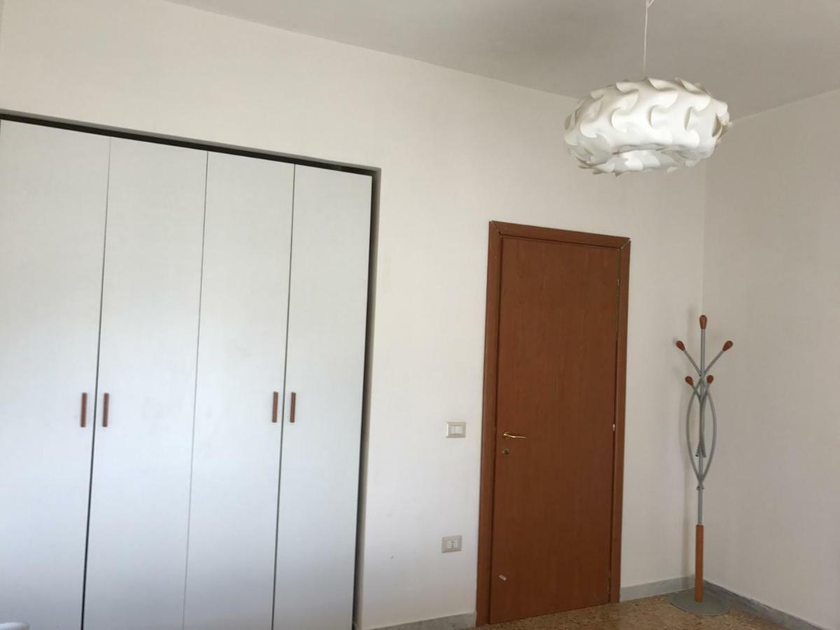 B&B Cagliari Ariosto Кальяри Экстерьер фото