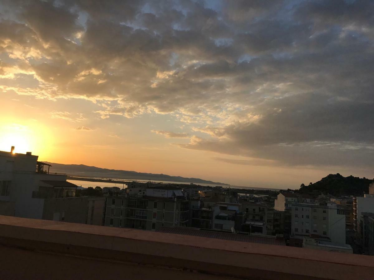 B&B Cagliari Ariosto Кальяри Экстерьер фото