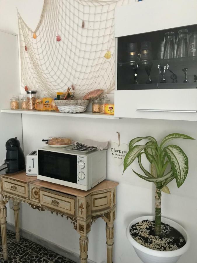 B&B Cagliari Ariosto Кальяри Экстерьер фото